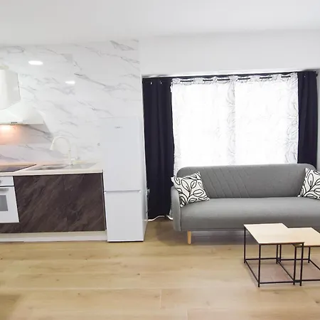 Bajo 23 Con Facil Aparcamiento *