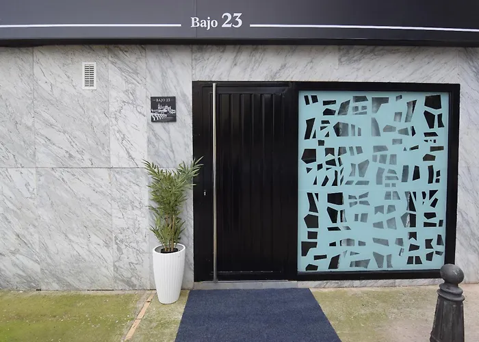 Bajo 23 Con Facil Aparcamiento *
